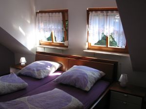 21672067-Ferienwohnung-6-Zirndorf-300x225-5