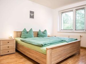 22880541-Ferienwohnung-2-Zittau-300x225-3