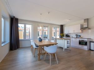 21863079-Ferienwohnung-5-Zoutelande-300x225-2