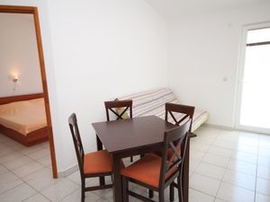 18322833-Ferienwohnung-4-Zubovići-300x225-2