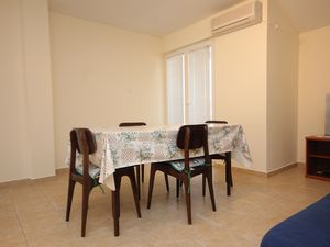 23930734-Ferienwohnung-5-Zubovići-300x225-2