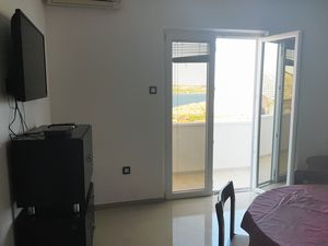 18511404-Ferienwohnung-4-Zubovići-300x225-1