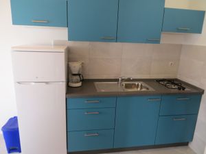 18564868-Ferienwohnung-4-Zubovići-300x225-2