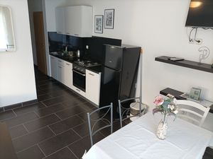 18923611-Ferienwohnung-5-Zubovići-300x225-2