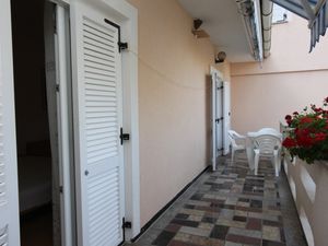 19050708-Ferienwohnung-3-Zubovići-300x225-5