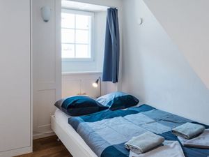 19017665-Ferienwohnung-1-Zürich-300x225-1