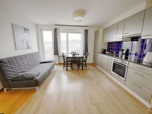 19017678-Ferienwohnung-4-Zürich-300x225-4