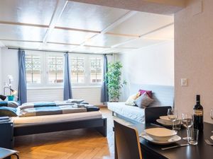 21945689-Ferienwohnung-3-Zürich-300x225-0