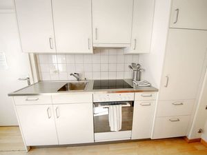 21945687-Ferienwohnung-4-Zürich-300x225-3