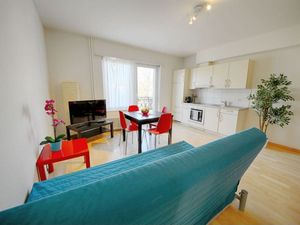 21945705-Ferienwohnung-5-Zürich-300x225-5