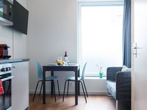 21945717-Ferienwohnung-2-Zürich-300x225-4