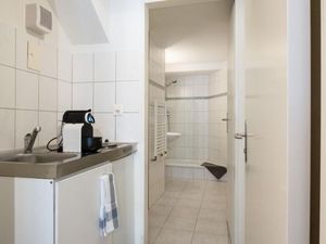 19017663-Ferienwohnung-3-Zürich-300x225-5