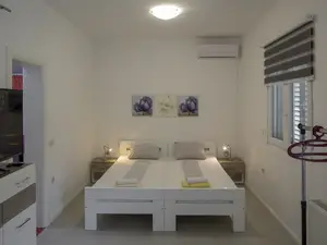 Ferienwohnung für 2 Personen (25 m²) in Žuljana