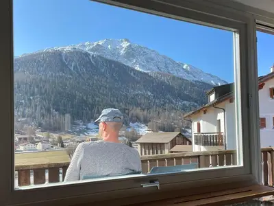 Blick vom Wohnzimmer bzw. Balkon