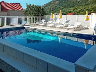 pool