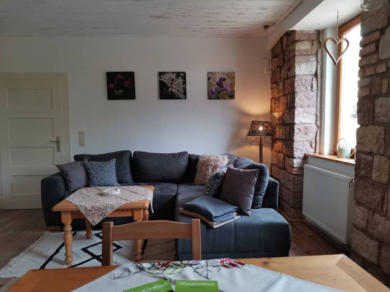 23490565-Ferienwohnung-2-Zweibrücken-800x600-0