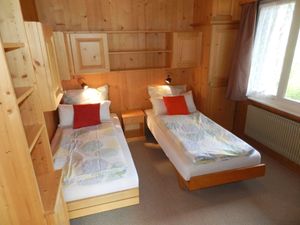 23836855-Ferienwohnung-4-Zweisimmen-300x225-2