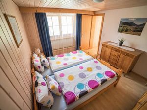 23837439-Ferienwohnung-2-Zweisimmen-300x225-1