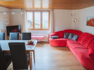 23838001-Ferienwohnung-7-Zweisimmen-300x225-1