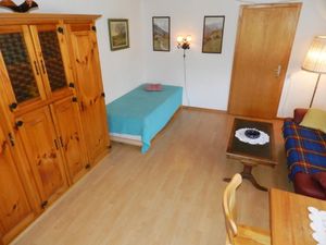 23840203-Ferienwohnung-4-Zweisimmen-300x225-3