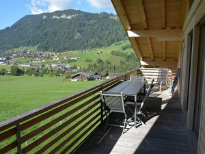 18371816-Ferienwohnung-4-Zweisimmen-300x225-3