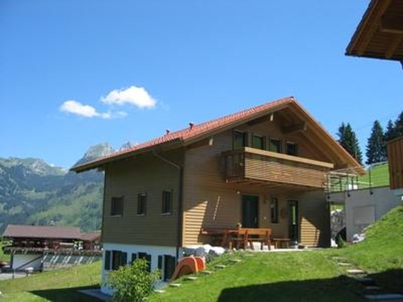 18371750-Ferienwohnung-7-Zweisimmen-800x600-0