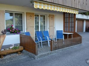 18372142-Ferienwohnung-3-Zweisimmen-300x225-3