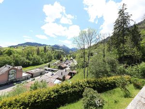 18371950-Ferienwohnung-5-Zweisimmen-300x225-3