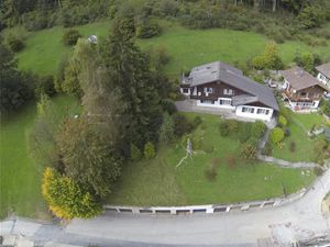 18371640-Ferienwohnung-4-Zweisimmen-300x225-4