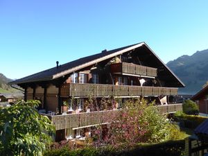 18806638-Ferienwohnung-4-Zweisimmen-300x225-0