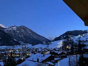 23557667-Ferienwohnung-4-Zweisimmen-300x225-3