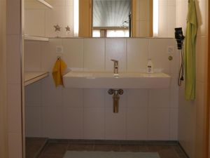 23838578-Ferienwohnung-6-Zweisimmen-300x225-5