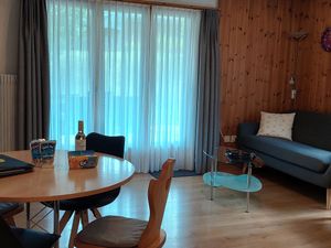 23840202-Ferienwohnung-4-Zweisimmen-300x225-1