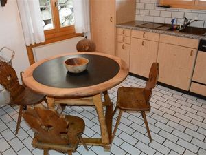 23837425-Ferienwohnung-6-Zweisimmen-300x225-4