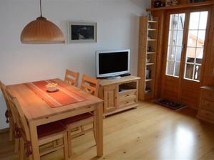 23837443-Ferienwohnung-4-Zweisimmen-300x225-4