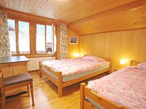 23853591-Ferienwohnung-5-Zweisimmen-300x225-3