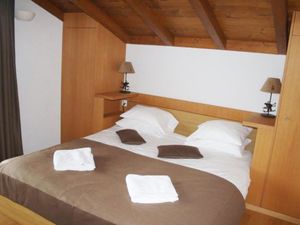 23843490-Ferienwohnung-12-Zweisimmen-300x225-4