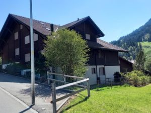 Ferienwohnung für 4 Personen in Zweisimmen