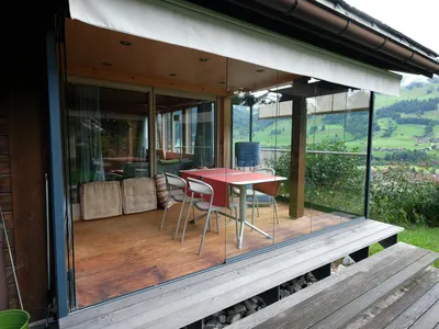 Terrasse - Sicht Richtung Tal