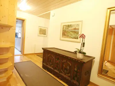 Eingangsbereich der Wohnung (1)