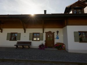 24006767-Ferienwohnung-4-Zwiesel-300x225-3