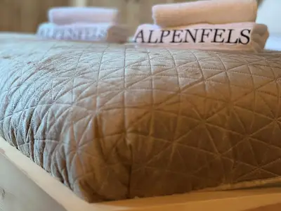 AlpenfelsTowel