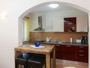 24057528-Ferienwohnung-4-Čilipi-300x225-4