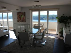 22806757-Ferienwohnung-4-Čižići-300x225-4