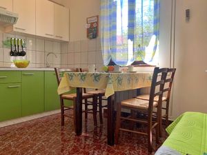 23377059-Ferienwohnung-4-Čižići-300x225-1