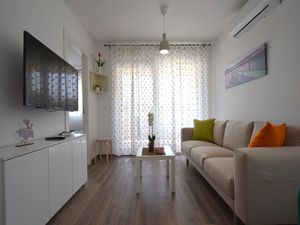 22082203-Ferienwohnung-4-Čižići-300x225-2