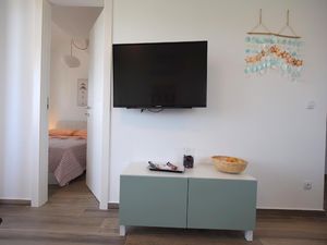 22047651-Ferienwohnung-4-Čižići-300x225-3