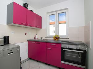 23732707-Ferienwohnung-5-Čižići-300x225-1