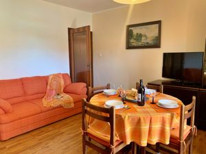 23353706-Ferienwohnung-4-Čižići-300x225-1