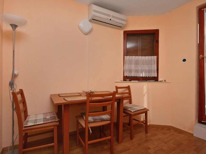 23928514-Ferienwohnung-4-Čižići-800x600-2